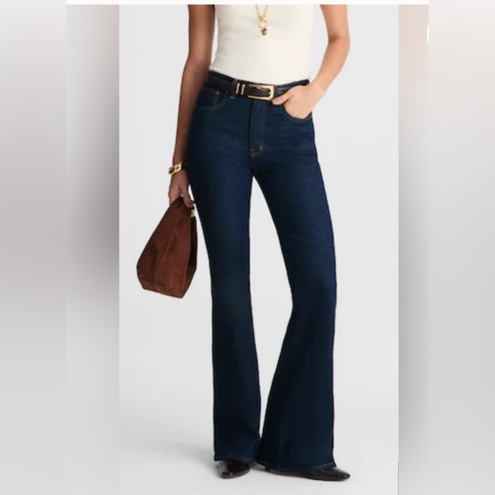 Madewell NWT Dark Blue Flare Jeans